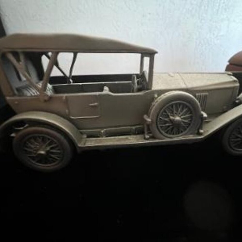 Danbury Mint 1924 Vauxhall Collectible